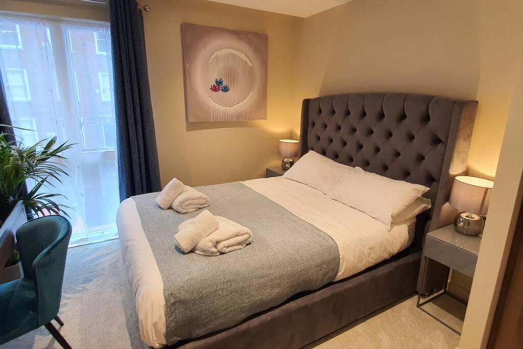 Luxury One Bedroom Apartment Within The City Walls 요크 외부 사진